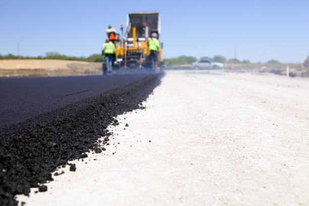 Best Commercial Driveway Pavers  in Country Clu, CA